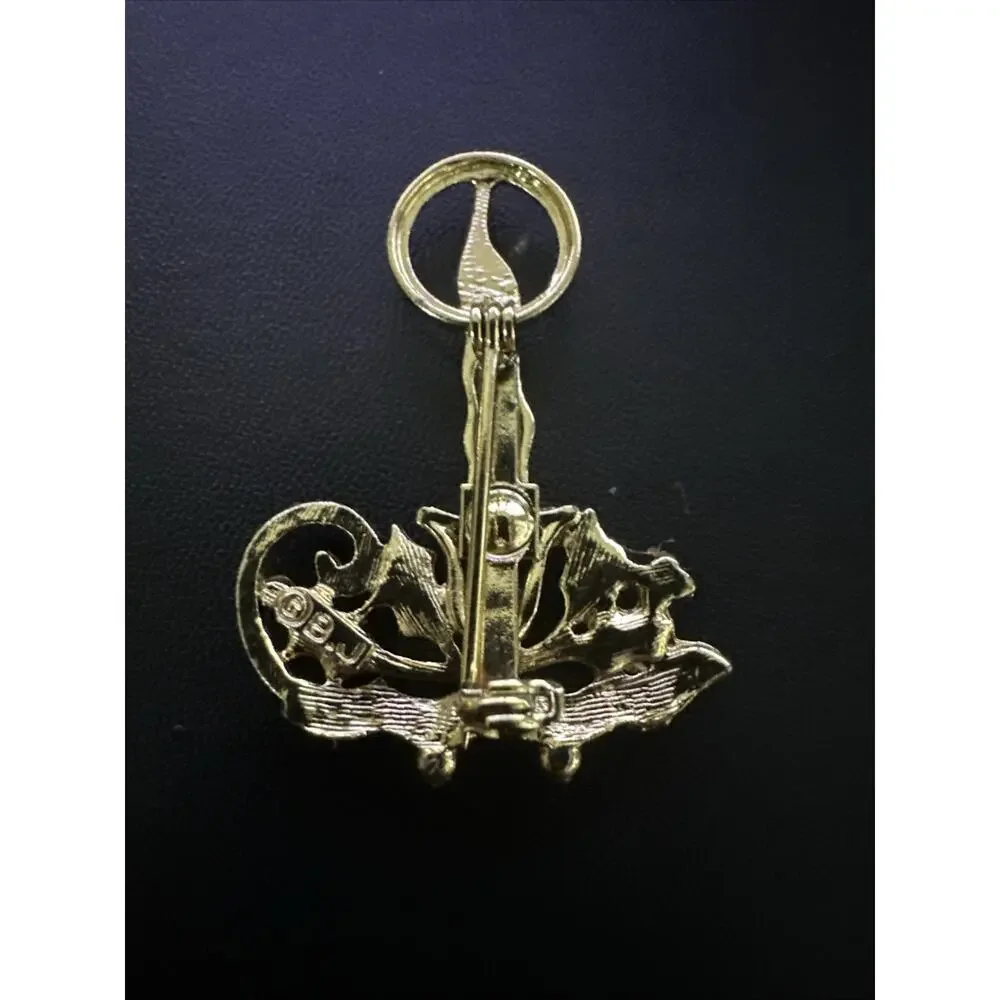 Vintage Brooch gold tone pin 1.2